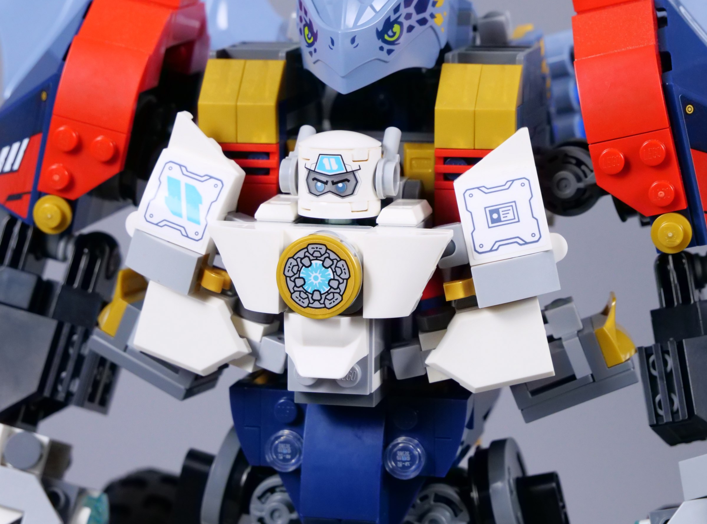 LEGO 71834 Zane's Ultra Combiner Mech review | Brickset
